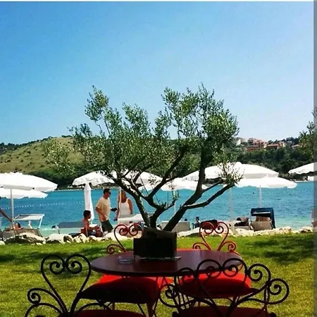 Ive Apartamento Trogir