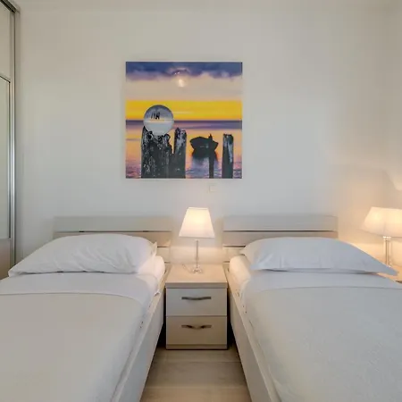 Ive Apartmán *
